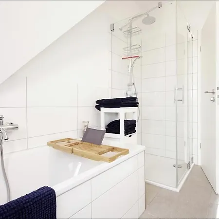 Ferienhaus Kranich Groß Schwansee