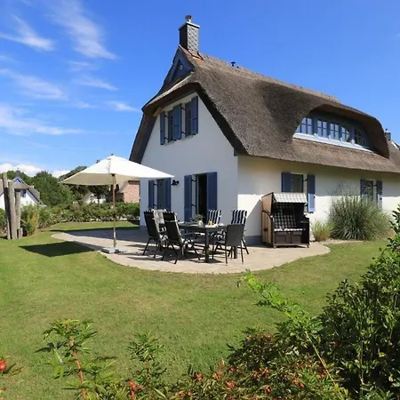 Ferienhaus Kranich Groß Schwansee